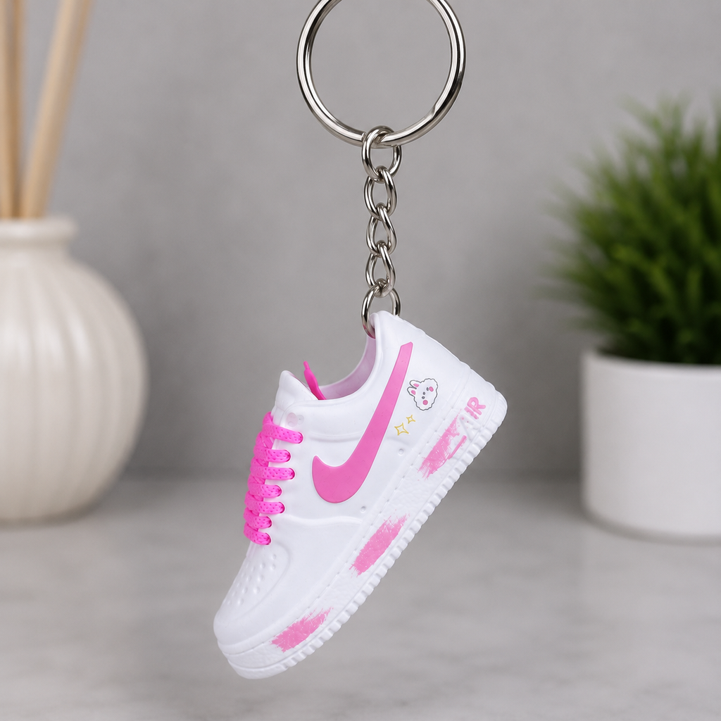 Schlüsselanhänger Nike Air Force 1 Weiß/Pink – 3D Mini Sneaker | Geschenk für Freundin