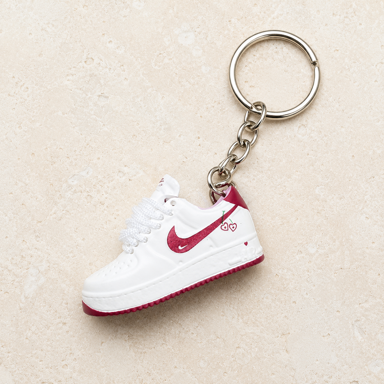 Schlüsselanhänger Nike Air Force 1 Weiß/Rot – 3D Mini Sneaker | Geschenk für Freundin